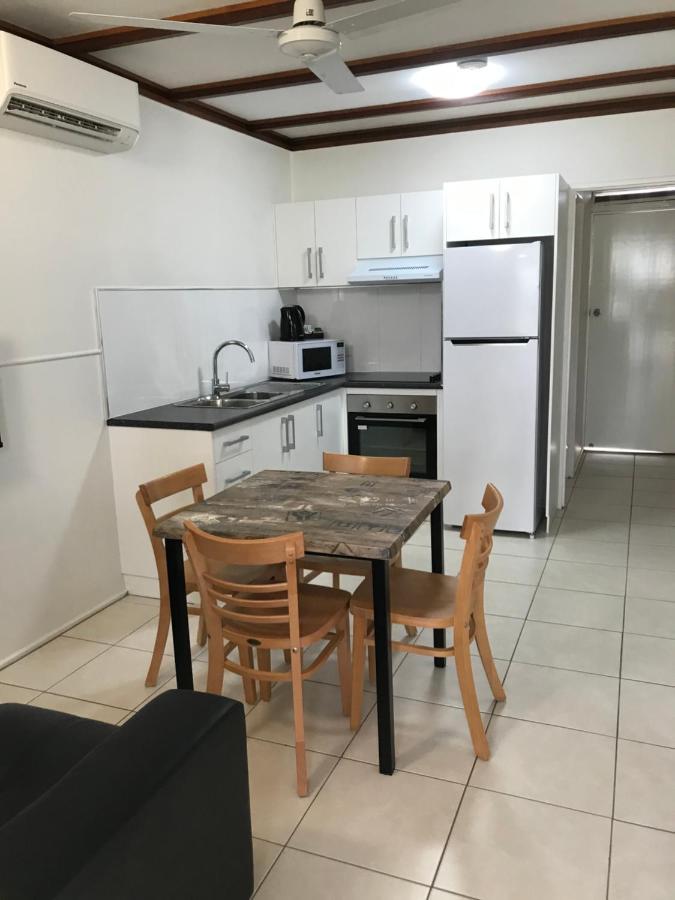 Ocean Breeze Units Apartment Боуен Екстериор снимка