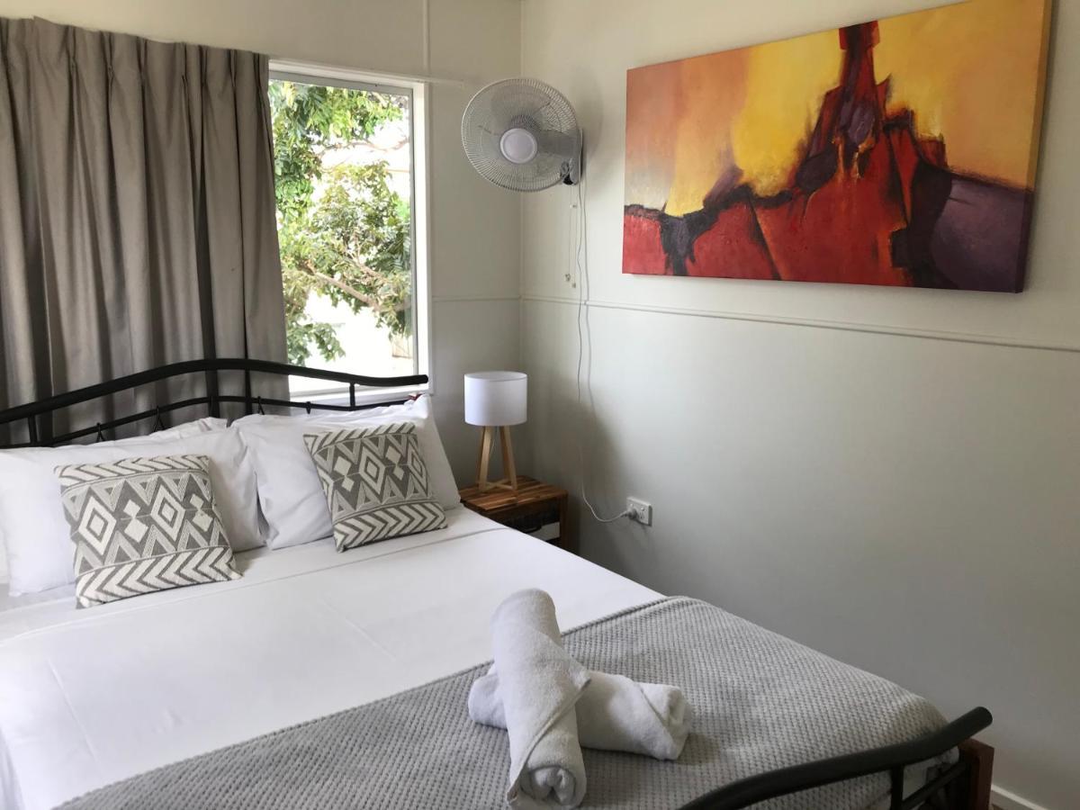 Ocean Breeze Units Apartment Боуен Екстериор снимка